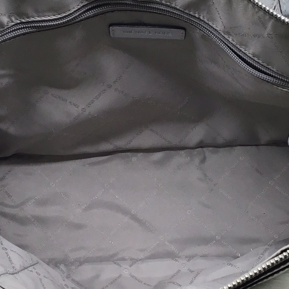 Michael Kors Silver Shoulder Tote Bag - Picture 13 of 16
